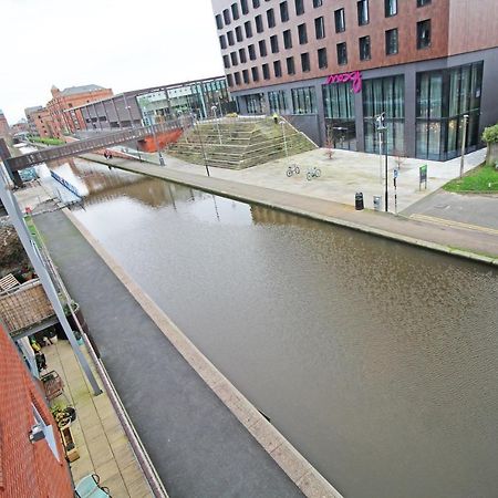 Canal Side Apartment In Chester Extérieur photo