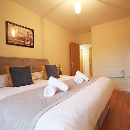Canal Side Apartment In Chester Extérieur photo