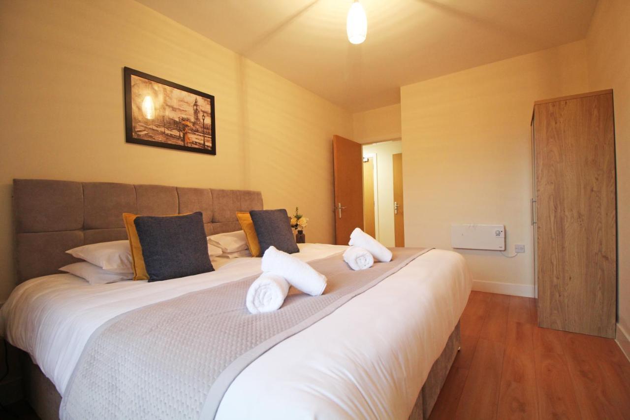 Canal Side Apartment In Chester Extérieur photo