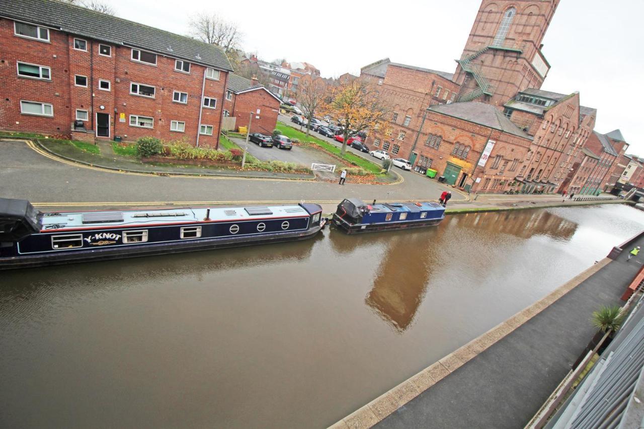 Canal Side Apartment In Chester Extérieur photo